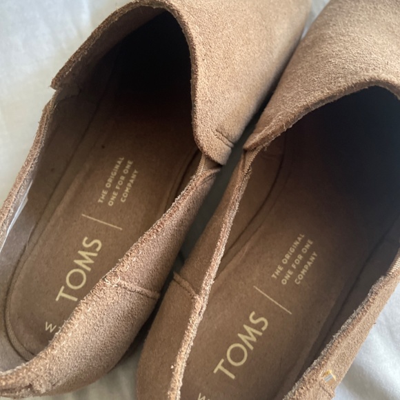 Brand new Tom’s booties - Picture 5 of 5